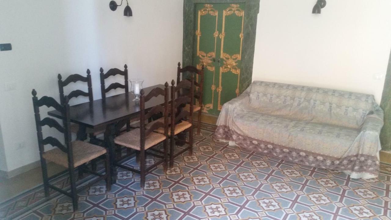 La Casa Del Sire Daire Marino Dış mekan fotoğraf